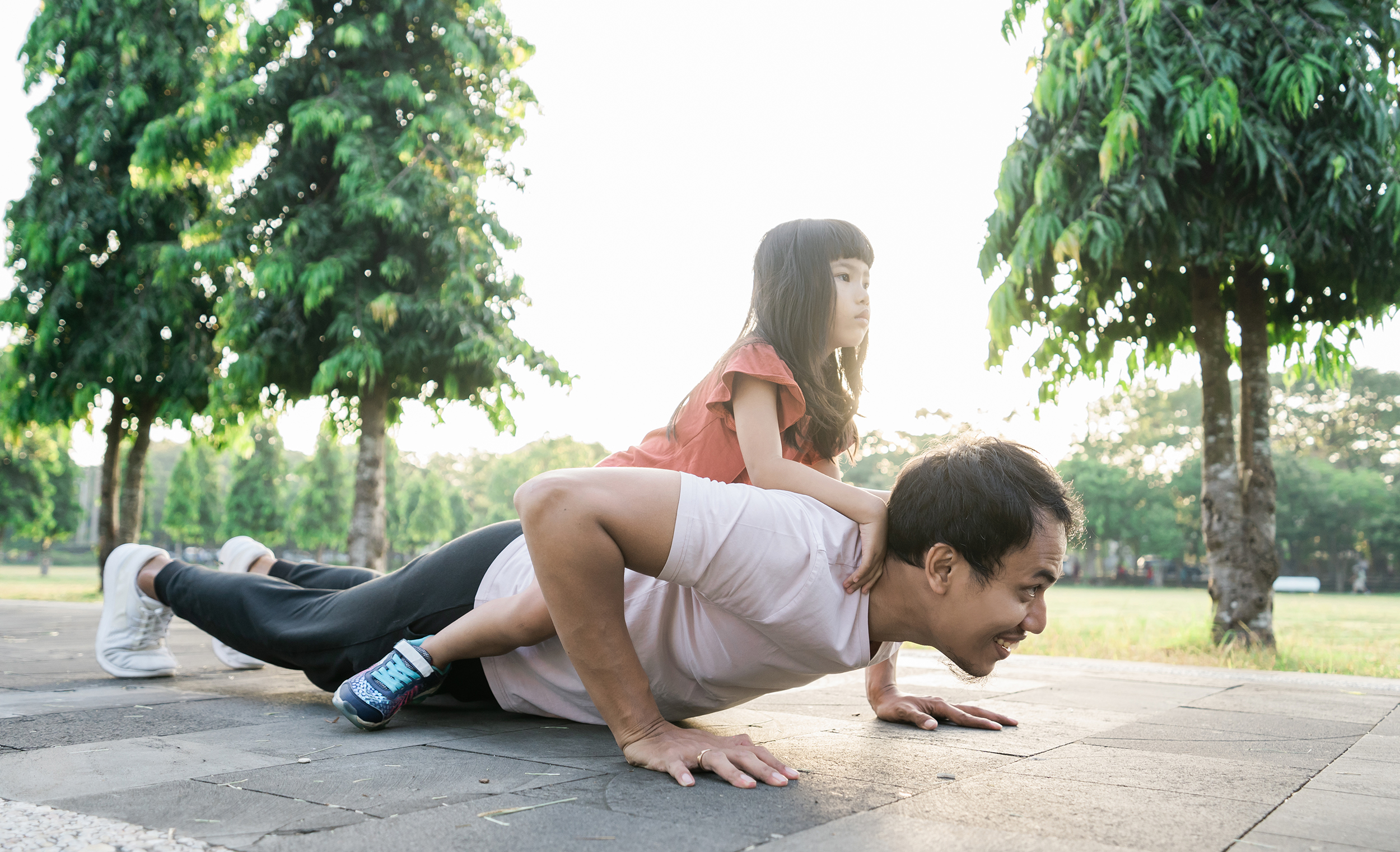 push-up-exercise-at-home-with-kids